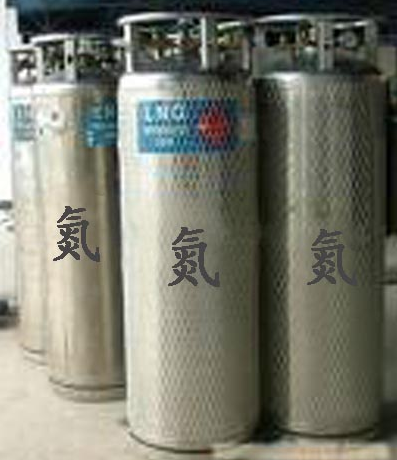 如何選擇食品級(jí)洛陽(yáng)氮?dú)? />
                    </p>
                    <p class=